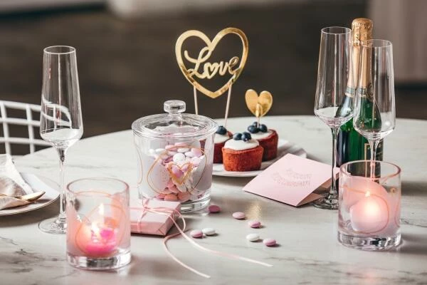 Leonardo Geschenkdose EMOZIONE 16 cm Herz Budget ???? Neu ???? Leonardo Geschenkdose EMOZIONE 16 Cm Herz ???? ???? -BERNDES-Shop 221 022189 2 K